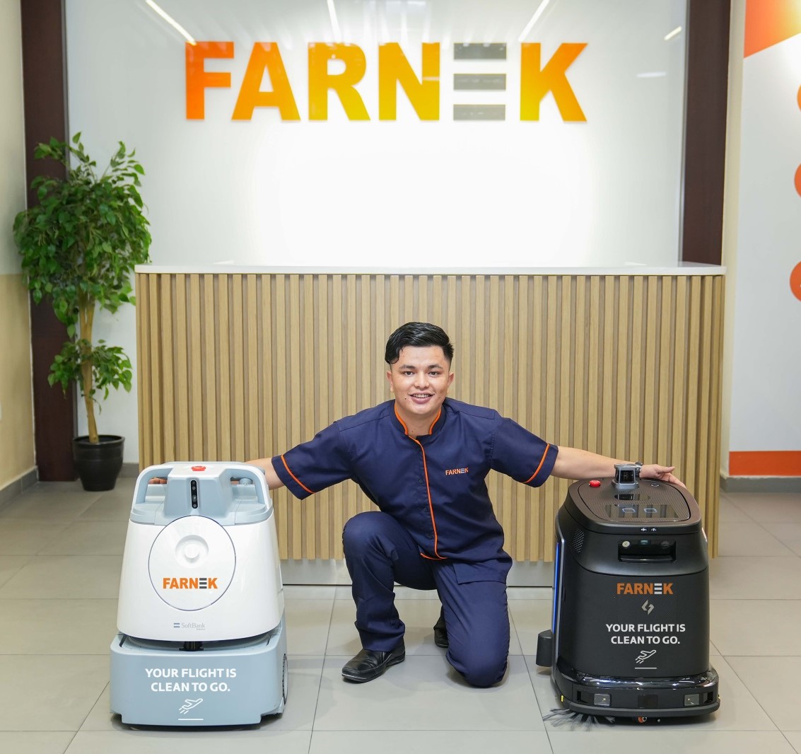 Farnek Launches Hybrid Unit Integrating Staff with Smart Robots